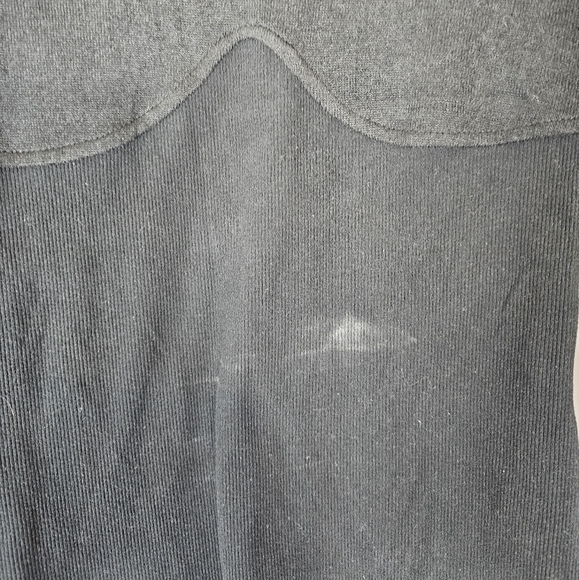 VERO Moda size XS black mock neck long-sleeved sweater NWOT - Picture 2 of 7